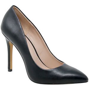 Charles David pact pumps